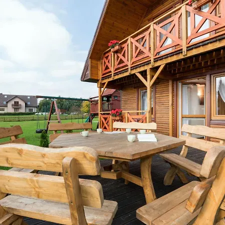 Homes With Pool, Holiday home