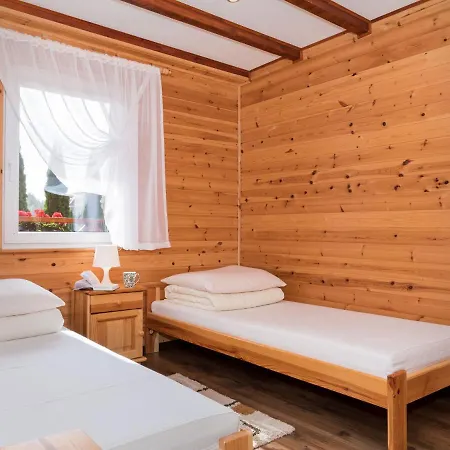 Comfortable With Swimming Pools, Holiday home *