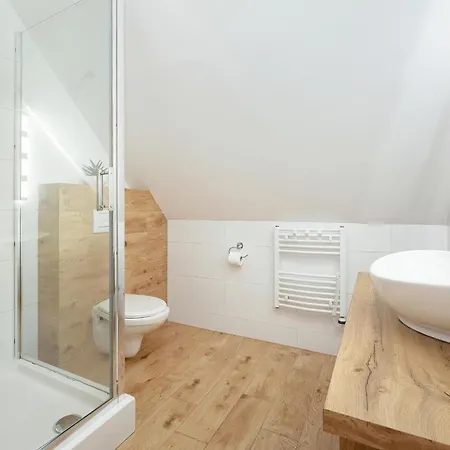 Comfortable With Swimming Pools, * Rewal