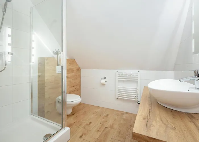 Comfortable With Swimming Pools, * Rewal